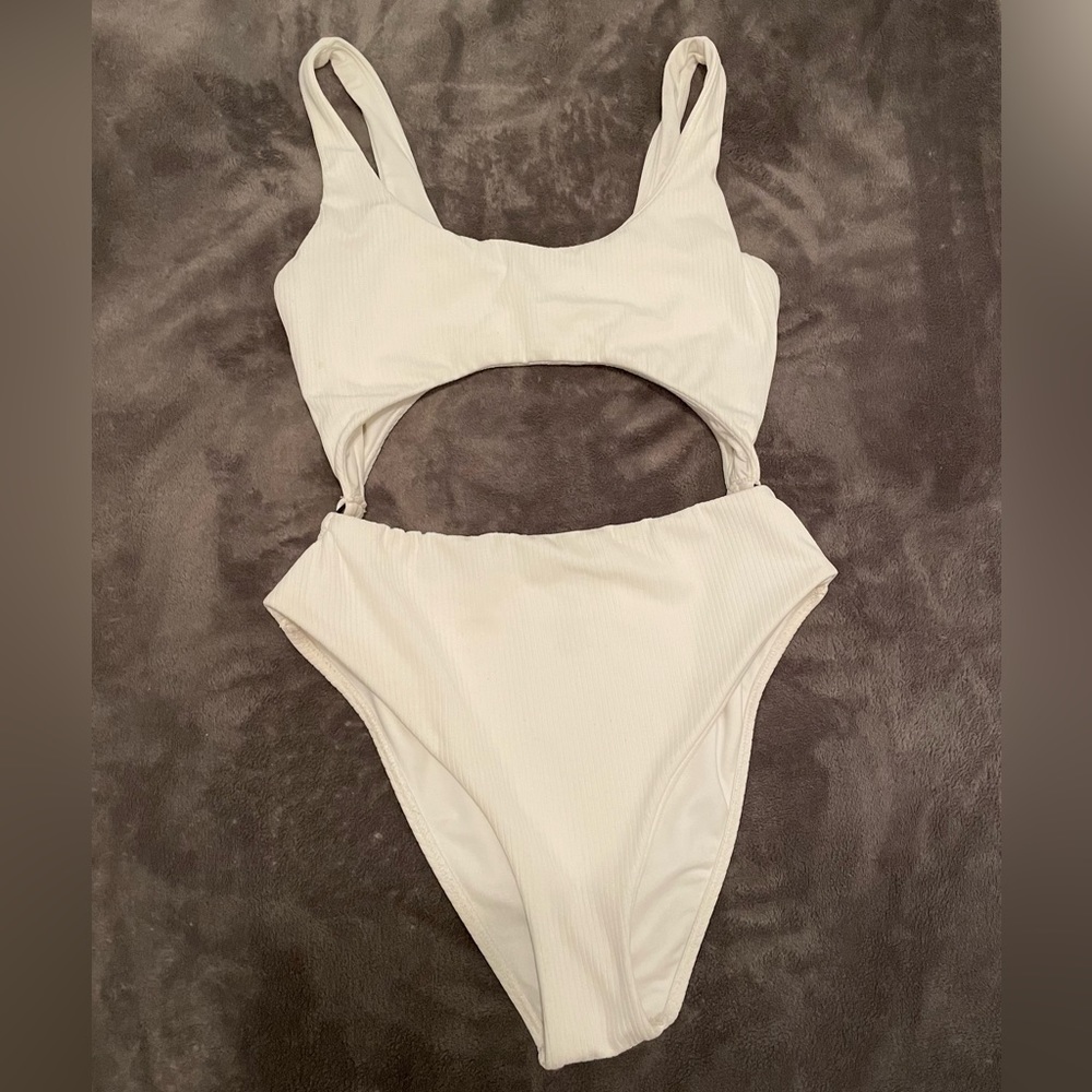 Kendall & Kylie Swim